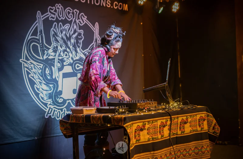 Professional photo 7