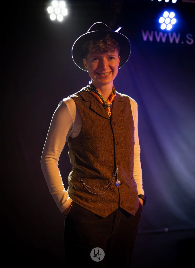 Professional photo 80